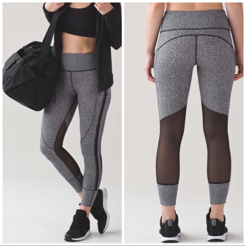 Lululemon Hit It 7/8 HR Tight Frozen Fizz, 4